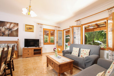 Impression der Villa Natura bei Pollença, Mallorca