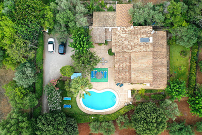 Pool der Villa Natura bei Pollença, Mallorca
