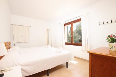 Schlafzimmer der Villa Olas bei Pollença, Mallorca