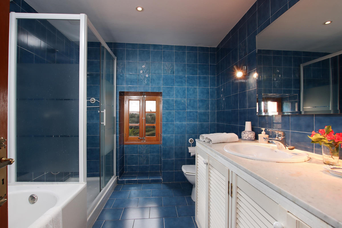 Badezimmer der Villa Sa Lluna bei Pollença, Mallorca