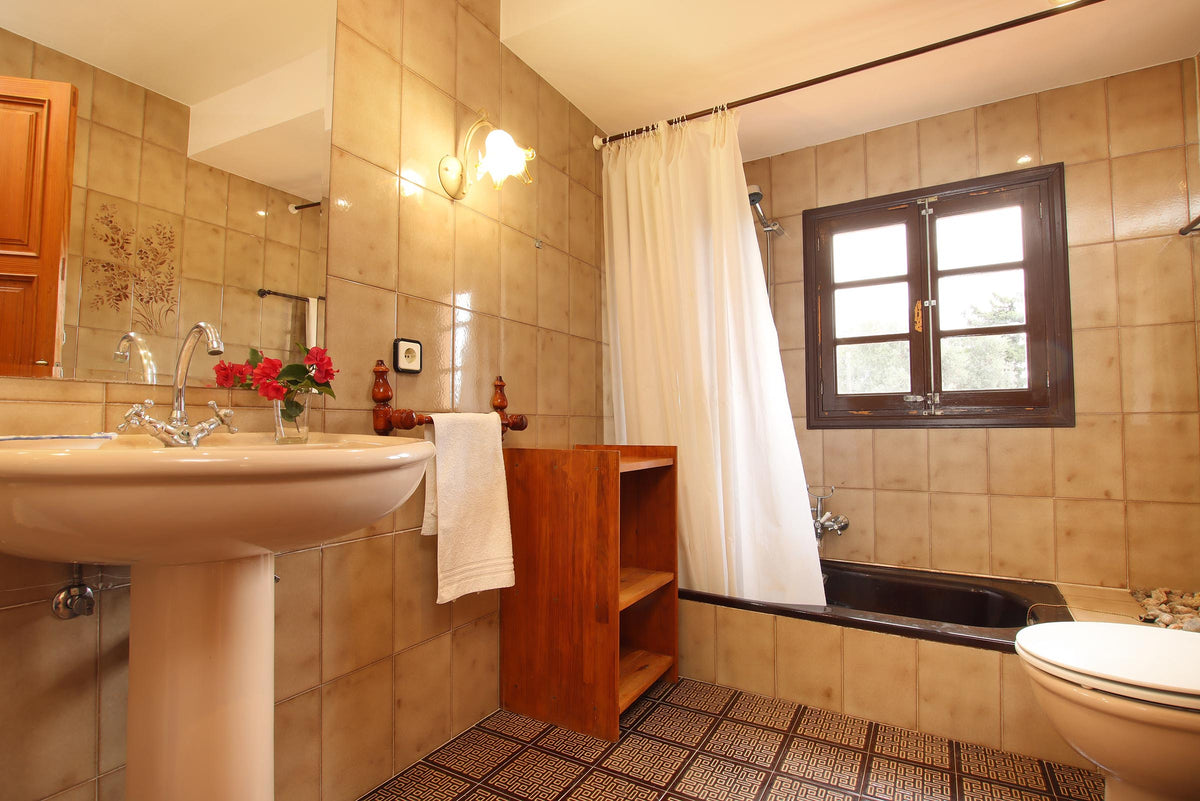 Badezimmer der Villa Sa Lluna bei Pollença, Mallorca