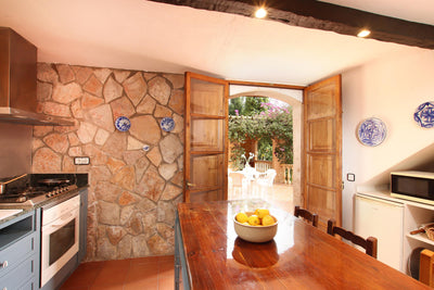 Küche der Villa Sa Lluna bei Pollença, Mallorca