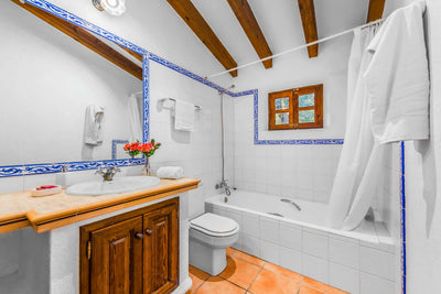 Badezimmer der Villa Son Amat bei Cala Sant Vicenç, Mallorca