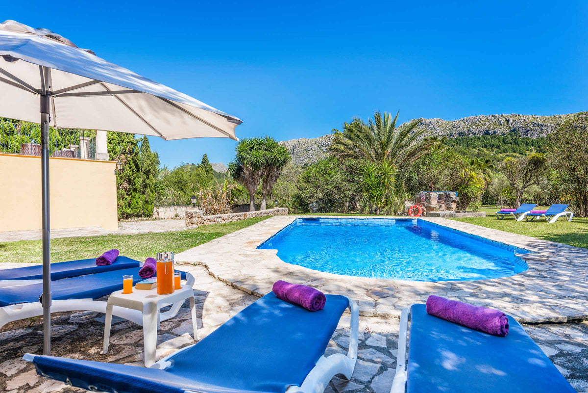 Pool der Villa Son Amat bei Cala Sant Vicenç, Mallorca