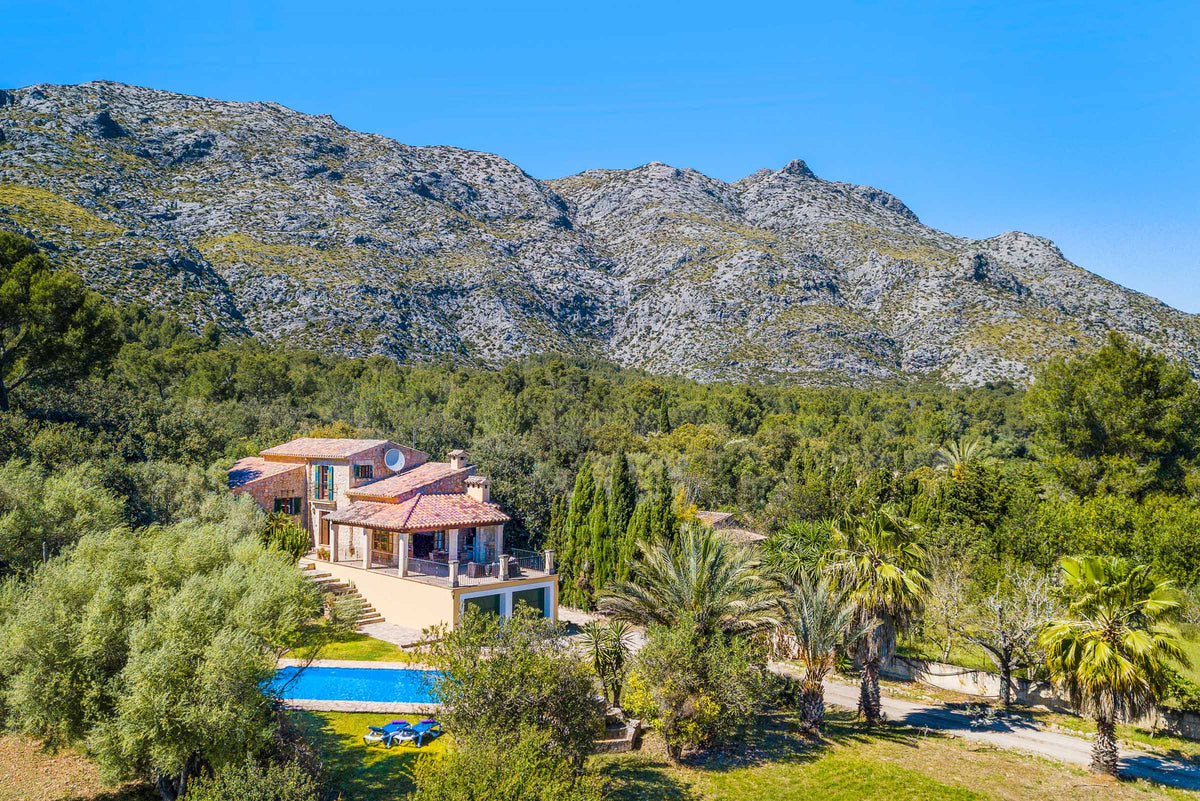 Pool der Villa Son Amat bei Cala Sant Vicenç, Mallorca