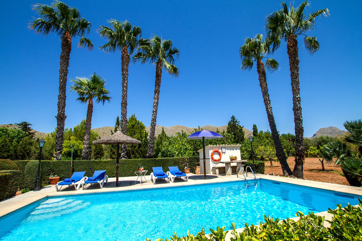 Pool von Villar Pantinar bei Port de Pollença, Mallorca
